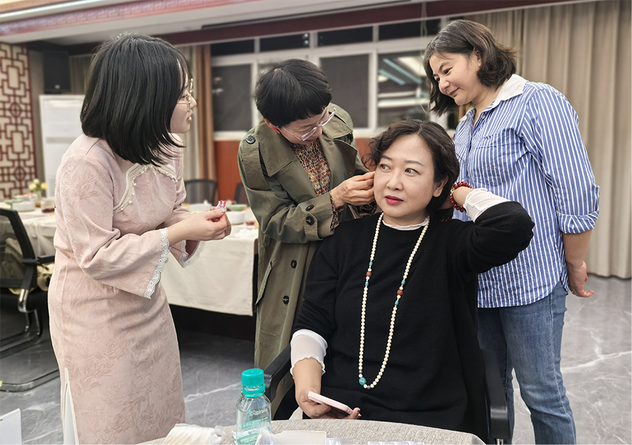 台侨芳华 非遗合香——玉溪市举办两岸巾帼喜迎三八节活动